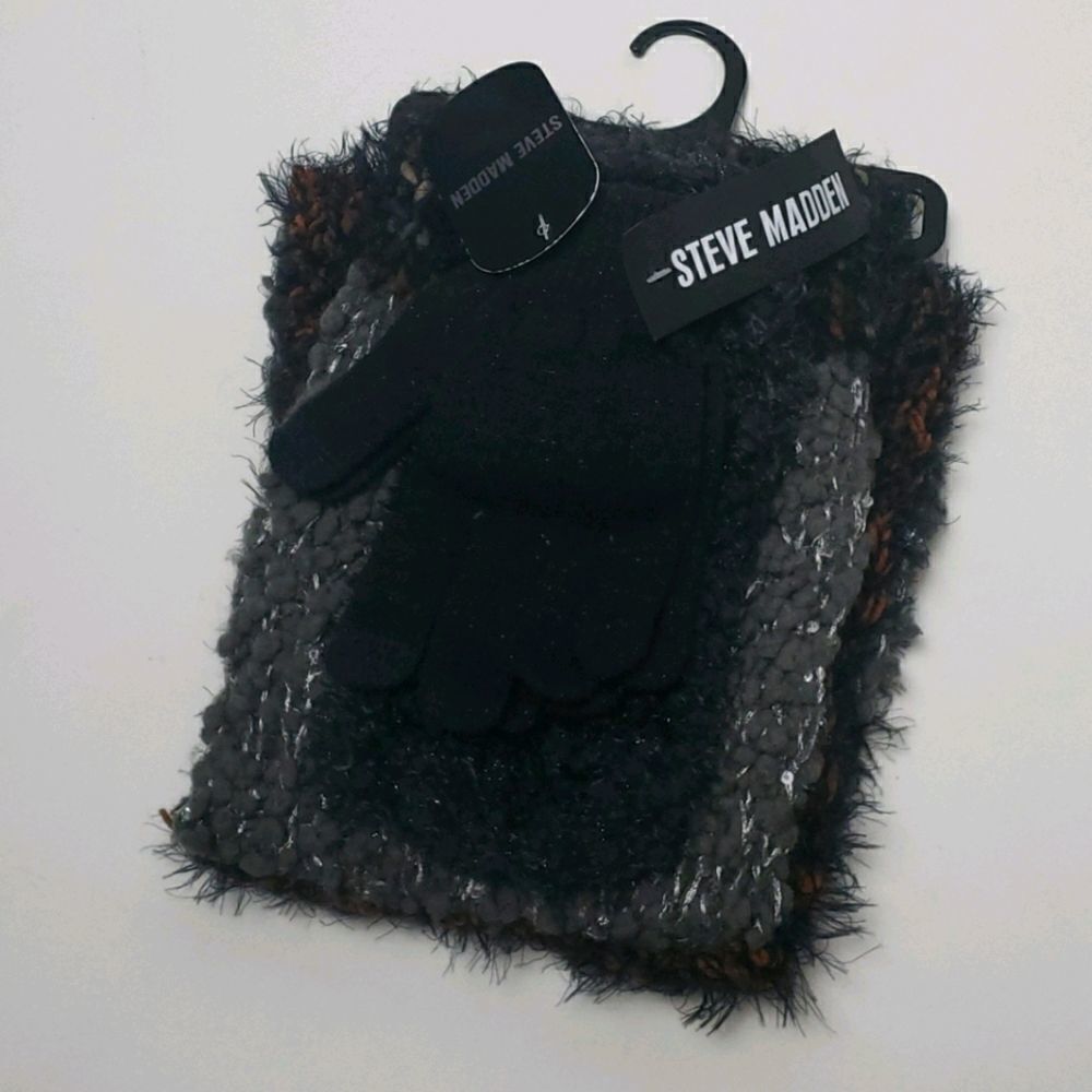 Steve Madden Winter Set